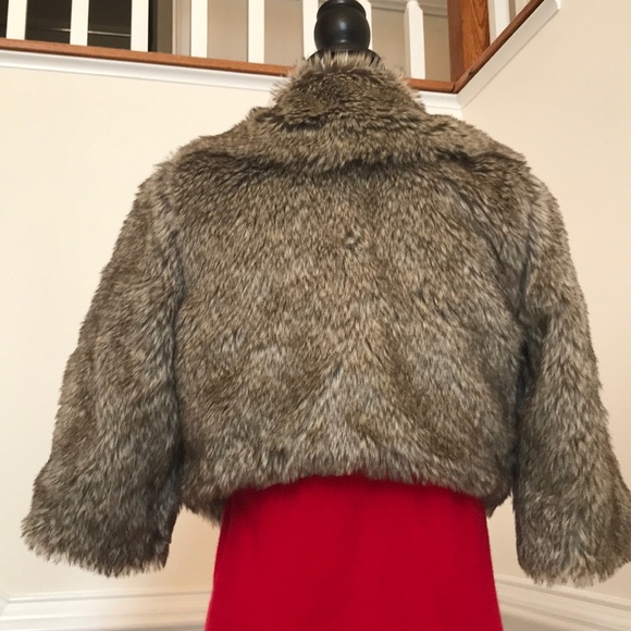 JOIE NWOT faux cropped fur jacket - Picture 2 of 5
